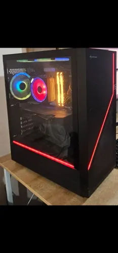 Pc gamer ryzen 7  3700X. Gtx1660ti . 32gbRam
