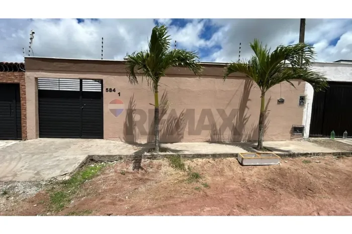 Oportunidade de Ter Sua Casa Própria com Conforto e Praticidade. ACEITA FINANCIAMENTO!