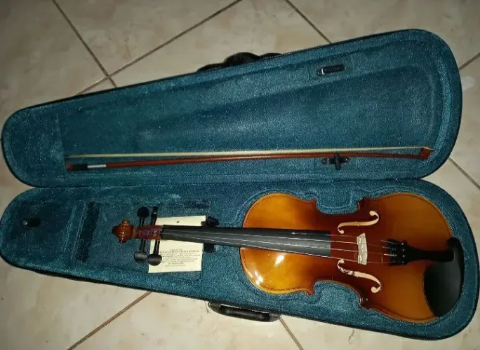 Violino Eagle Estojo + Arco + Cavalete + Cordas