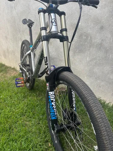 Suspensão Boxxer RC 2012! PRA VENDER LOGO!!