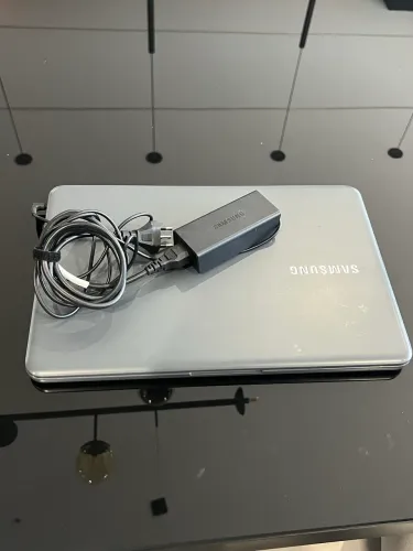 Notebook Samsung I3