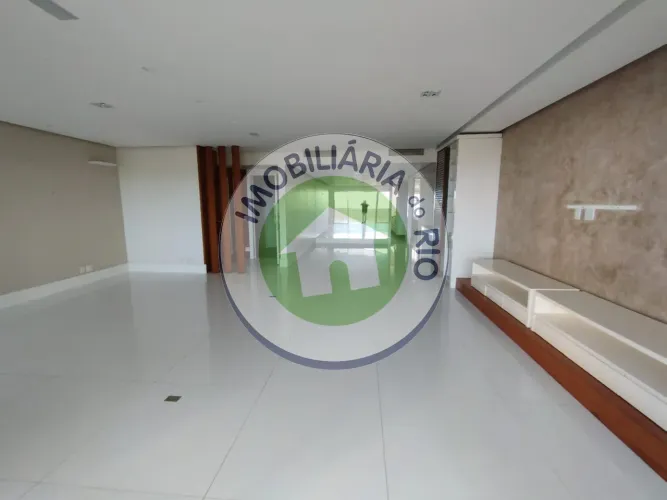 MAGNÍFICO APARTAMENTO DE 333M², 4 SUÍTES NO CONDOMÍNIO RISERVA UNO - BARRA DA TIJUCA