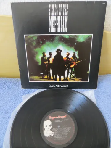 LP THE FIELDS OF THE NEPHILIM - LP nacional (LP ZERADO!!) 