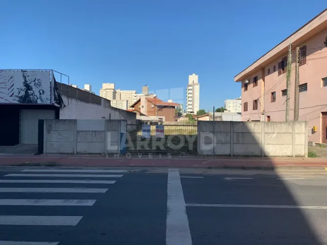 Terreno para Alugar Próximo à Ponte do Quartel