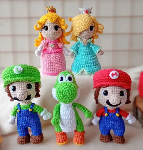 Super Mário Luigi Princesa Fanart Personagem Amigurumi Feito à Mão Boneco