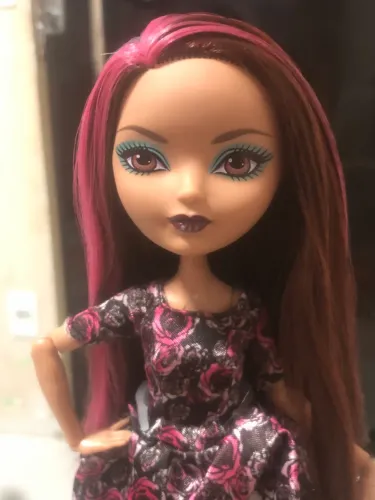 Ever After High Briar Beauty 