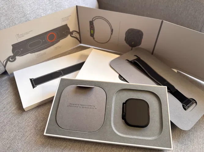 Apple Watch Ultra 3 49MM - Preto