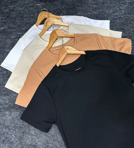 CAMISAS/REGATAS CANELADAS