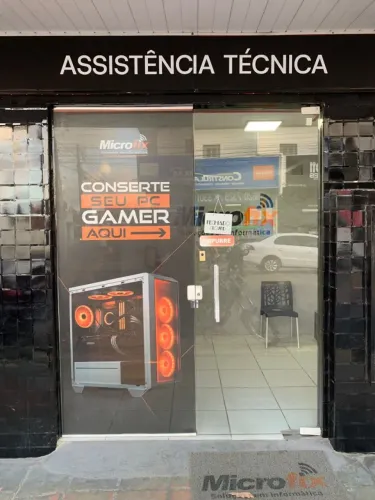 VENDO PORTA DE VIDRO COM MOLA