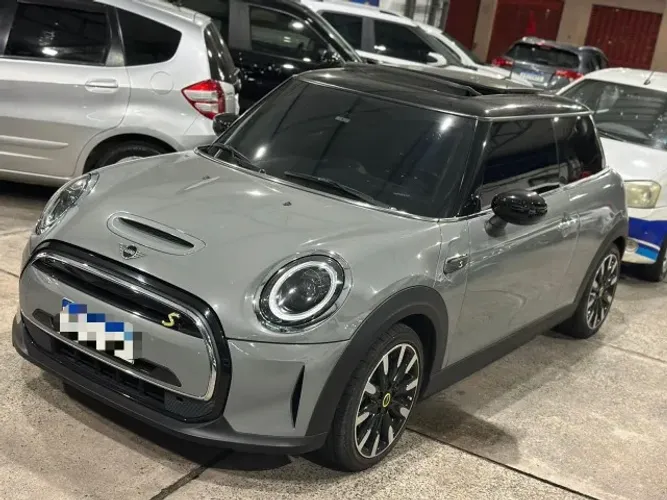 Mini Cooper SE Exclusive 3P (elétrico) 2022