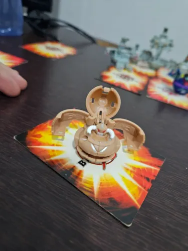 Bakugan subterra shadow vulcan