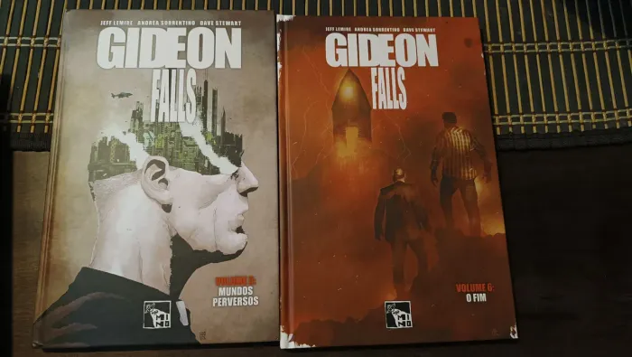 Gideon Falls Completo - 1 2 3 4 5 6 - Jeff Lemire - Editora Mino