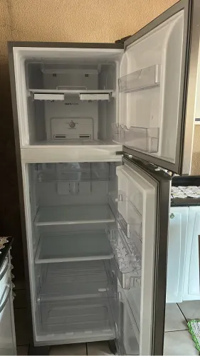 Geladeira electrolux