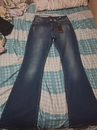 Calça Jeans Flare Colcci tamanho 44