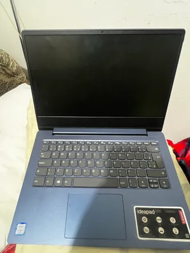 Lenovo Notebook Usado Lenovo Ideapad 330s Intel Core i5 8GB RAM HD 1024 GB Windows 11