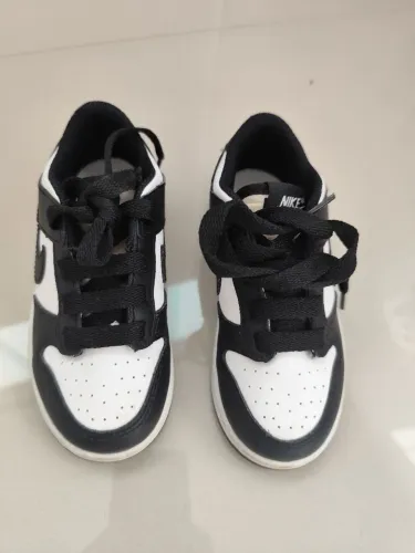 Nike dunk panda bco/ pto original tamanho 26 . Ótimo estado.