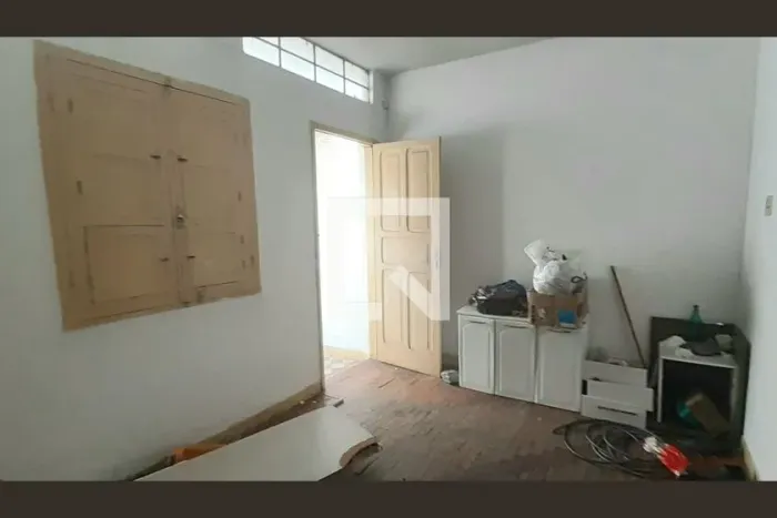 Casa à Venda - Colégio Batista, 6 Quartos, 340 m2