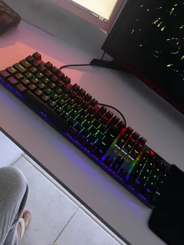 TECLADO MECANICO KNUP
