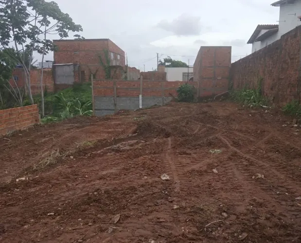 TERRENO 11x25 NA VILA EMBRATEL - RUA ASFALTADA! OPORTUNIDADE 