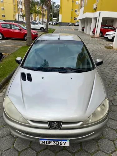 Peugeot 206 Selection/ Sensation 1.0 16V 3P 2004