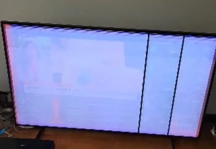 TV The Frame Samsung 55? - com defeito, para retirada de peças 