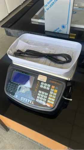 Balança comercial com etiquetadora 30kg nova pronta entrega