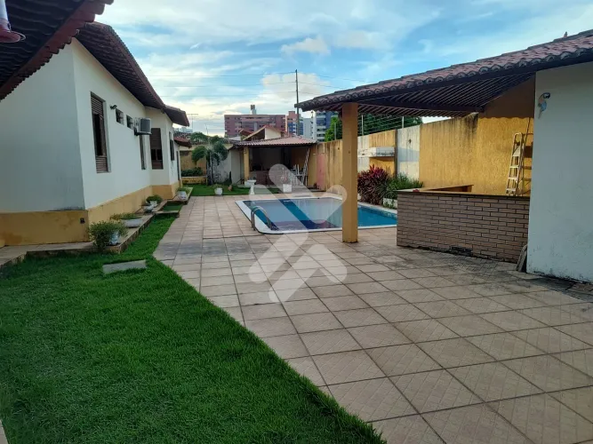 Casa 6 suítes em Capim Macio, Natal Ótima para morar e investir