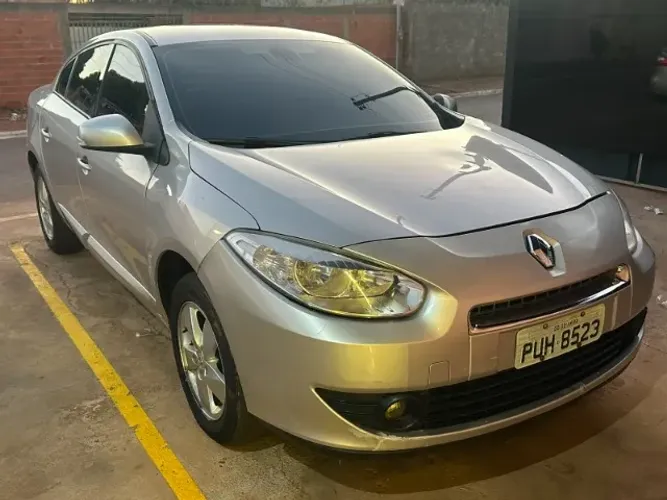 Renault Fluence Sed. Dynamique 2.0 16V Flex Aut. 2014