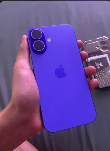 iPhone 16