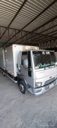 VENDE-SE 3 CAMINHÕES RENOVAÇÃO DE FROTA