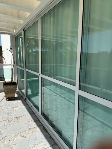 Porta Esquadria de Alumínio