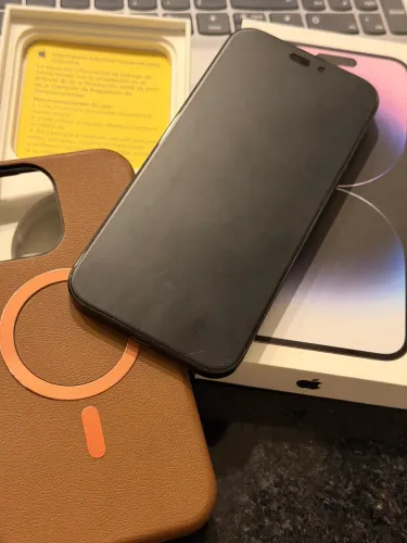 IPHONE 16 PRO MAX 256 GB. 