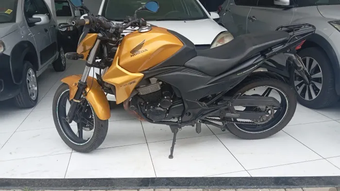 Cb 300 2012