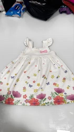 Desapego de vestido para bebê