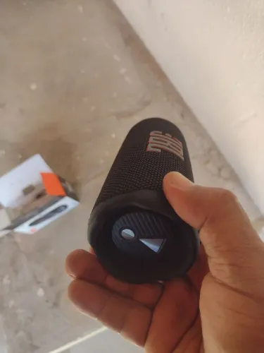 Vendo JBL FLIP 7 original potente de grave