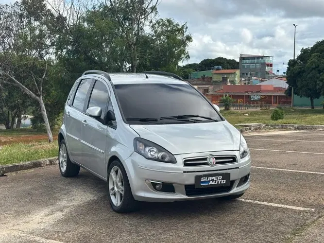 Fiat Idea Attractive 1.4 Fire Flex 8V 5P 2015