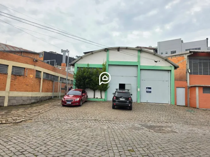 PAVILHÃO COMERCIAL, 360M2, BAIRRO NOSSA SENHORA DE FATIMA