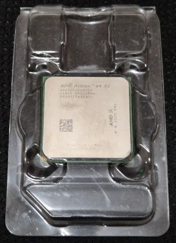 Processador (CPU) AMD Athlon 64 X2 5200 (socket AM2) testado