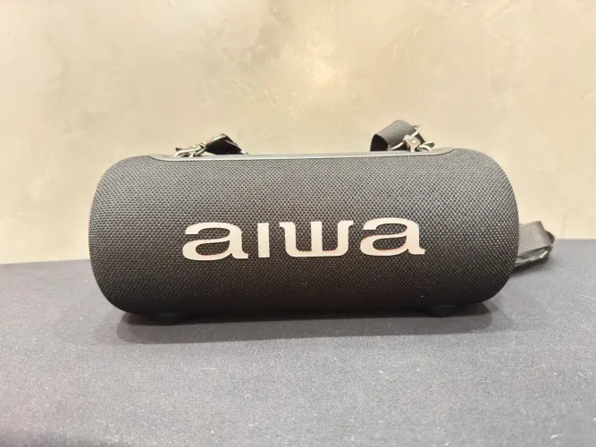 Caixa de som portátil Aiwa