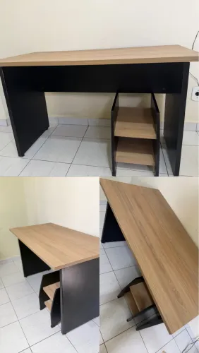 MESA/ESCRIVANINHA À VENDA 