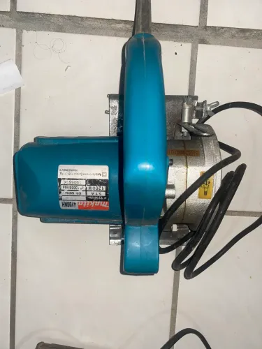 Makita 4100 NH 1200W (Serra mármore)