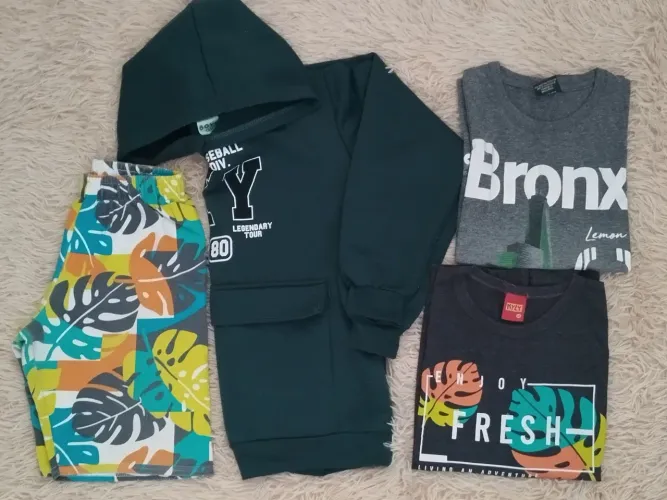 Lote de roupas para meninos 12 anos