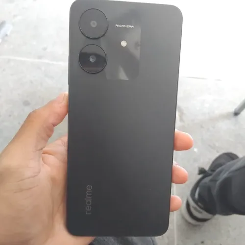 Realme note 60 