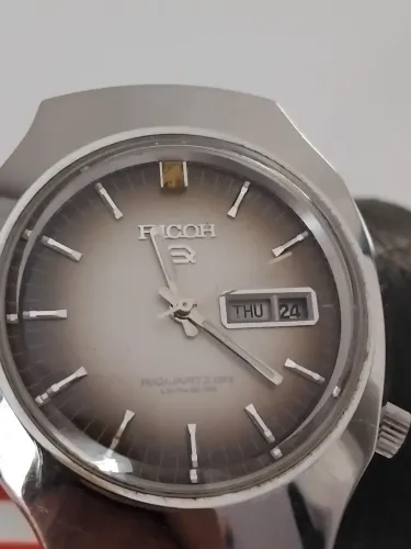 Relógio Ricoh