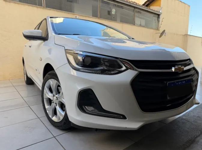Chevrolet Onix Hatch Premier 1.0 12V TB Flex Aut. 4P 2021
