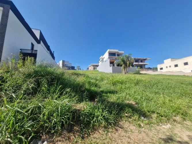 Terreno à venda, 502 m² por R$ 830.000 - Granja Viana , Condomínio Clube.