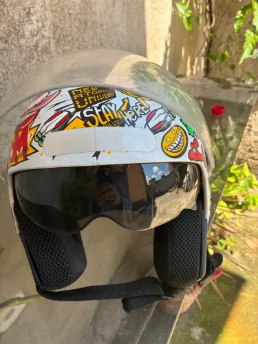CAPACETE
