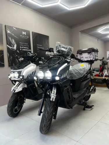 MOTO ELÉTRICA TANQUE