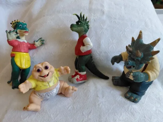Bonecos vintage da famosa série dos anos 90 "Família Dinossauro" (Dinosaurs)