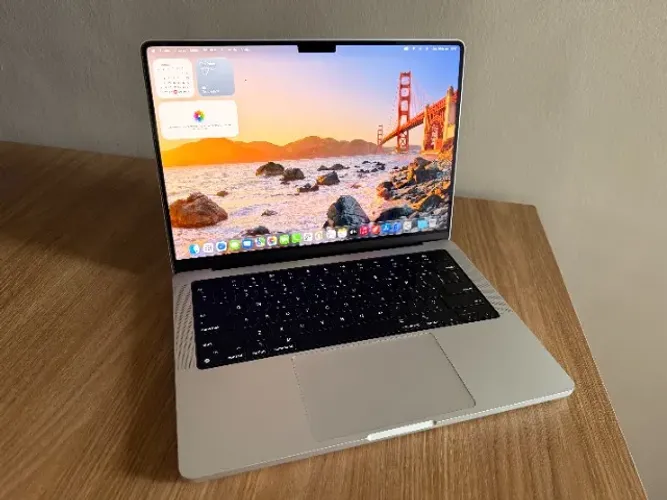 MacBook Pro 14 M4 Pro 24GB 1TB - CPU 14 núcleos GPU 20 núcleos - Bateria 100%
